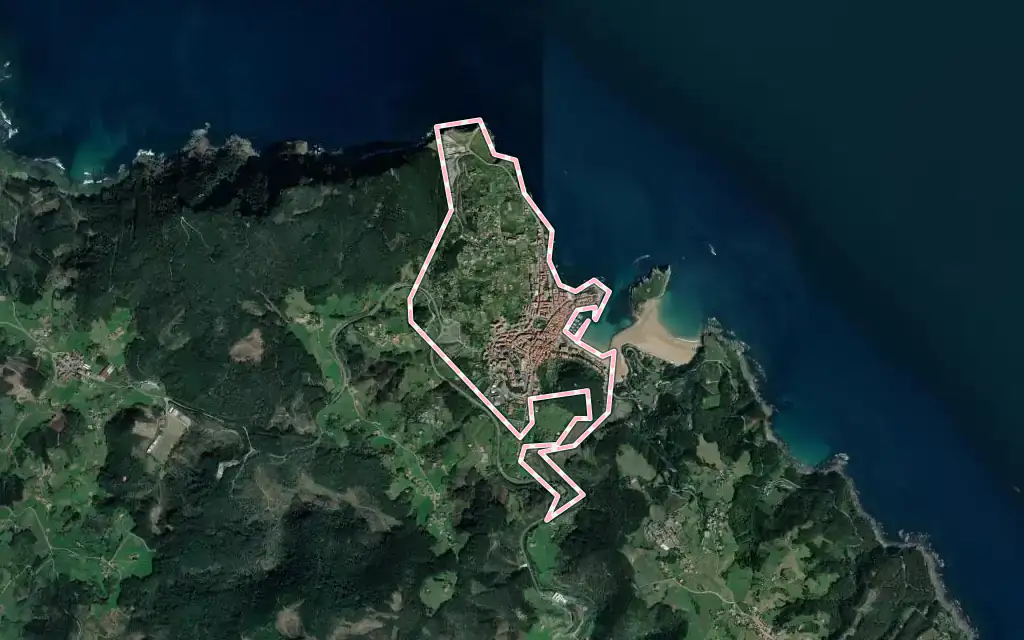 Vista satélite de Lekeitio con su contorno administrativo
