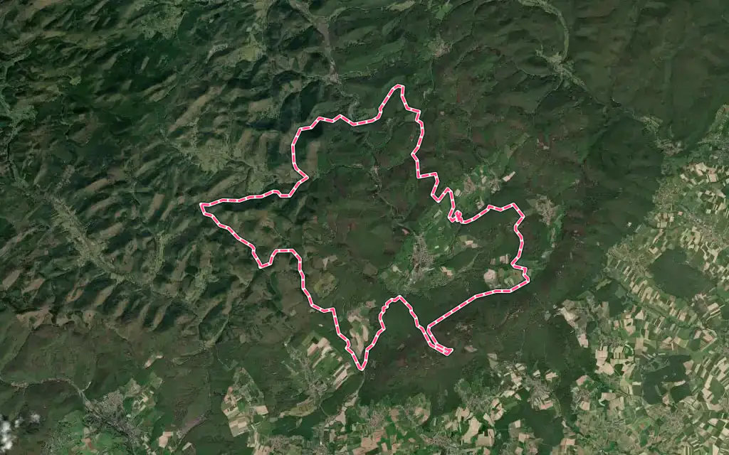 Vue satellite de Lembach avec ses contours administratifs