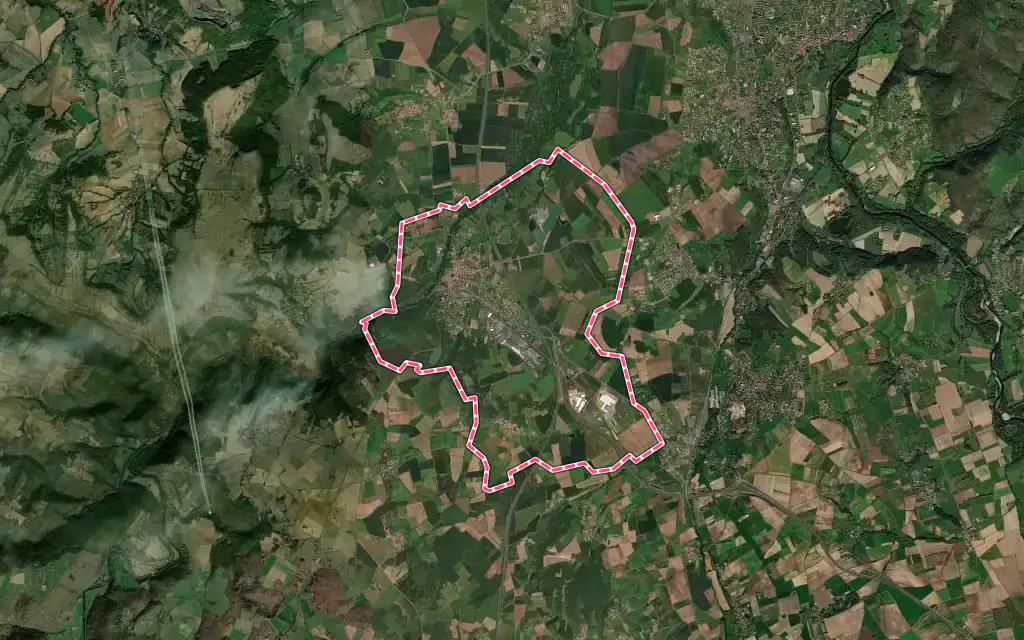 Vue satellite de Lempdes-sur-Allagnon avec ses contours administratifs
