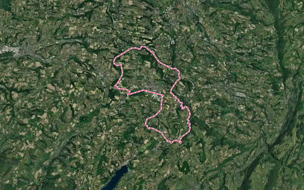 Vue satellite de Les Abrets en Dauphiné avec ses contours administratifs