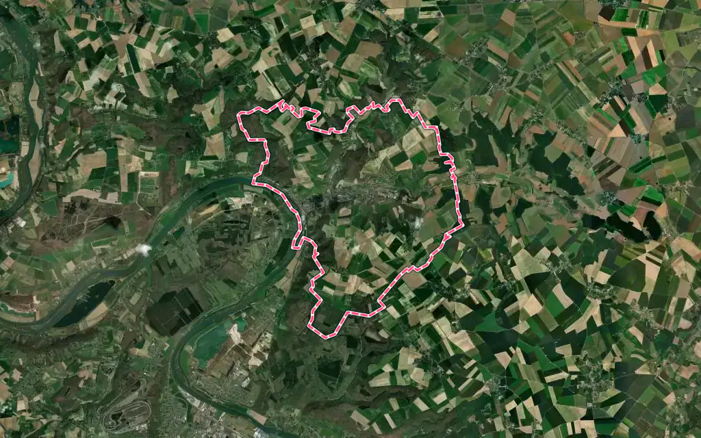 Vue satellite de Les Andelys avec ses contours administratifs