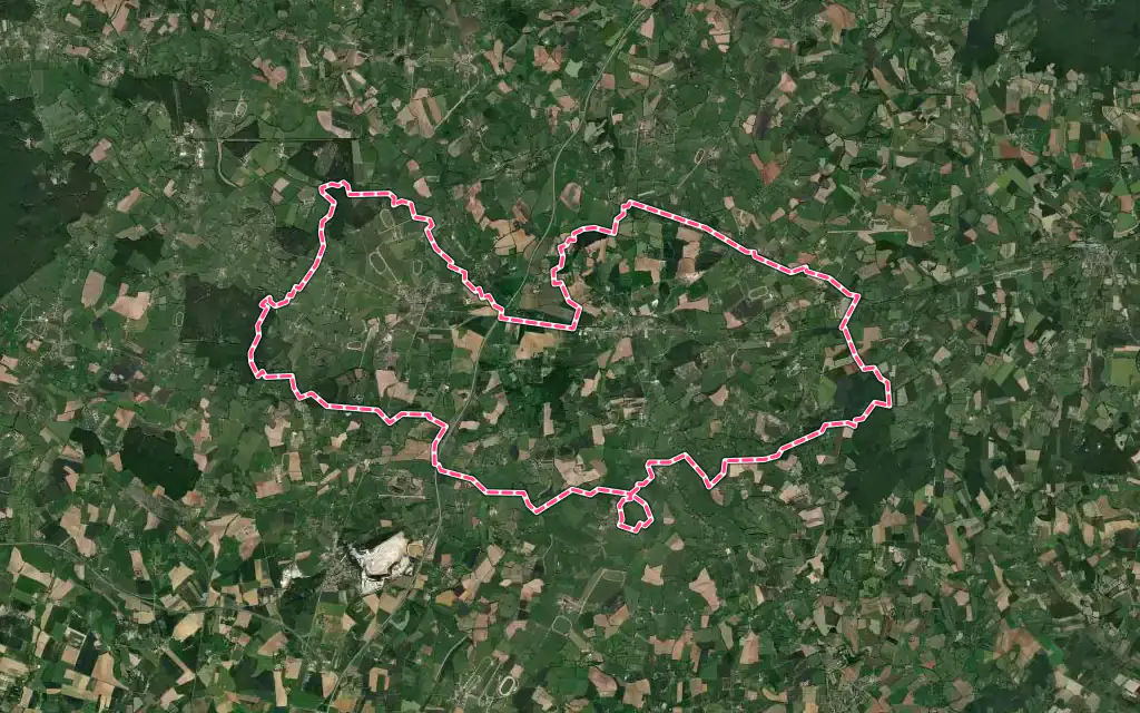 Vue satellite de Les Authieux-du-Puits avec ses contours administratifs