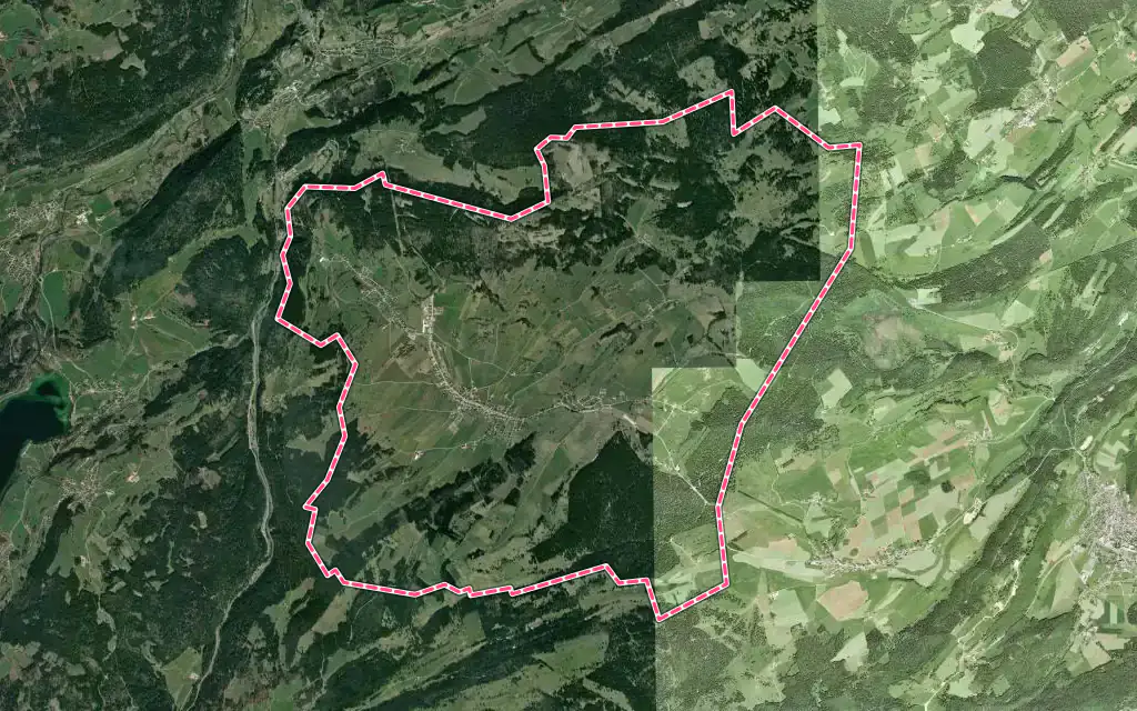 Vue satellite de Les Fourgs avec ses contours administratifs