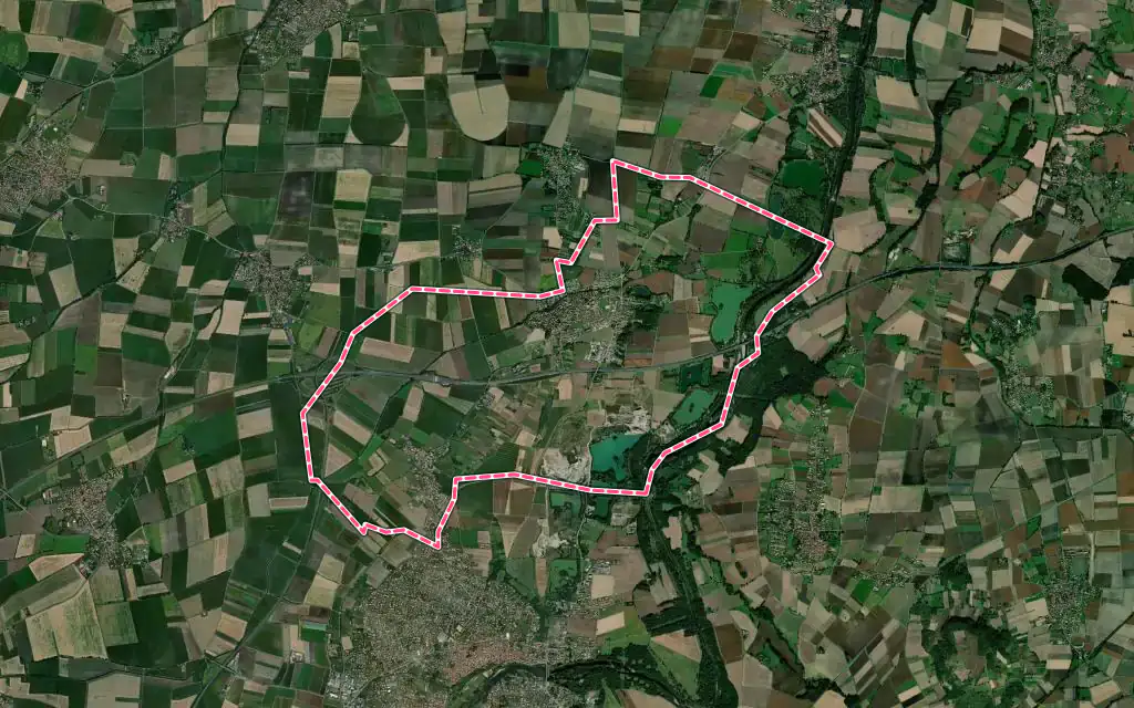 Vue satellite de Les Martres-d'Artière avec ses contours administratifs