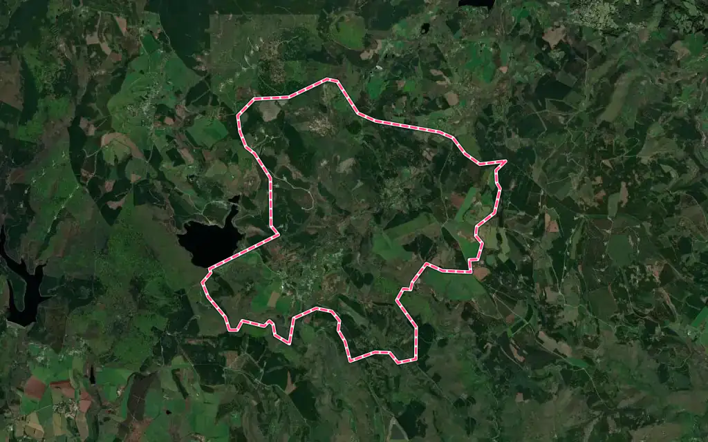 Vue satellite de Les Martys avec ses contours administratifs