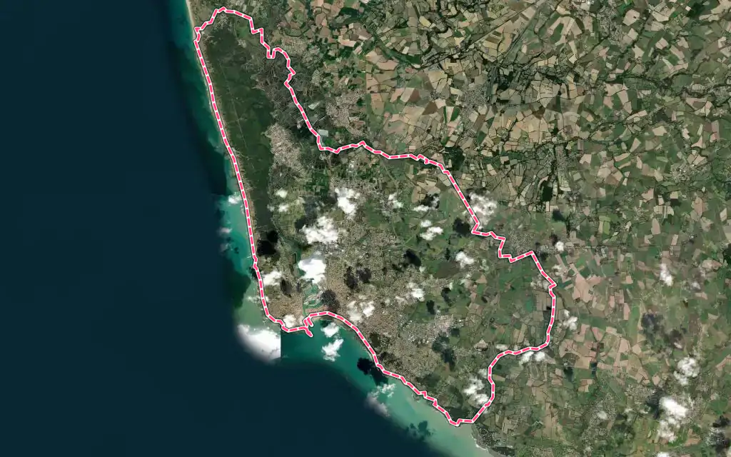 Vue satellite de Les Sables-d'Olonne avec ses contours administratifs