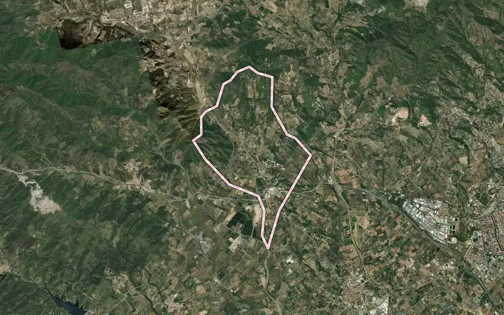 Vista satélite de les Borges del Camp con su contorno administrativo