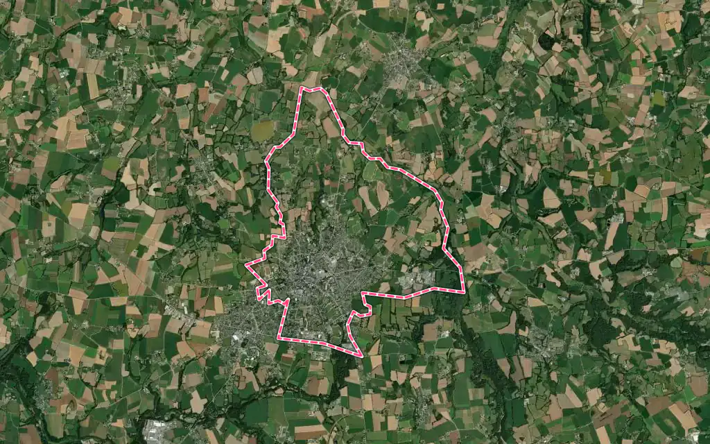 Vue satellite de Lesneven avec ses contours administratifs