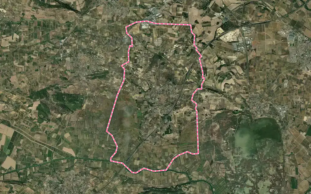 Vue satellite de Lespignan avec ses contours administratifs