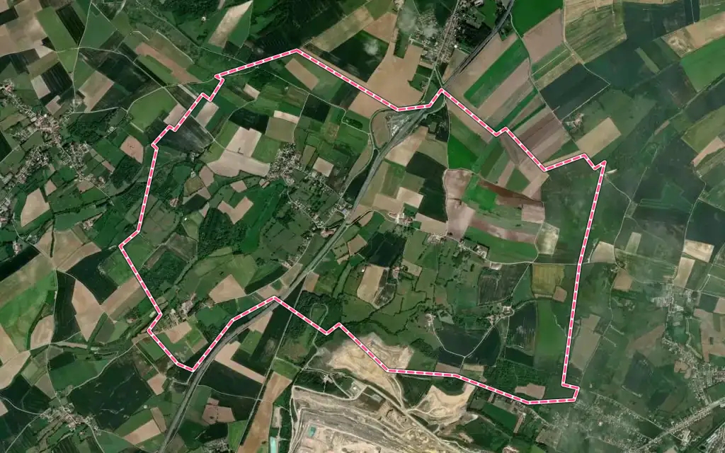 Vue satellite de Leubringhen avec ses contours administratifs