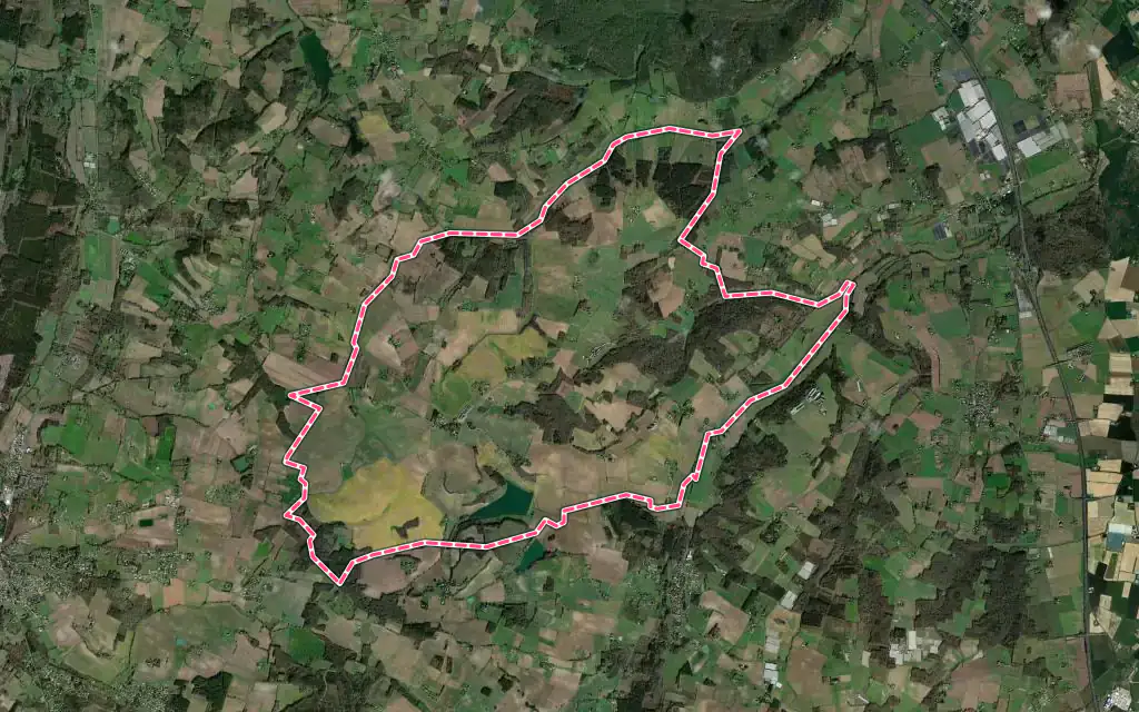 Vue satellite de Leyritz-Moncassin avec ses contours administratifs