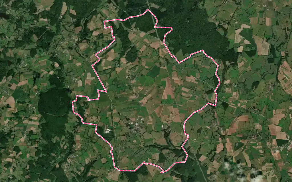 Vue satellite de Liernais avec ses contours administratifs