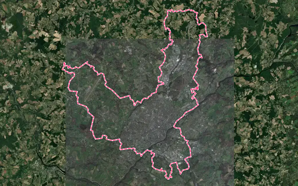 Vue satellite de Limoges avec ses contours administratifs