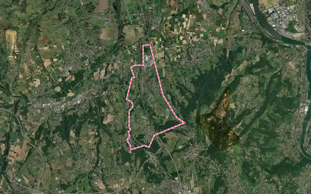 Vue satellite de Lissieu avec ses contours administratifs