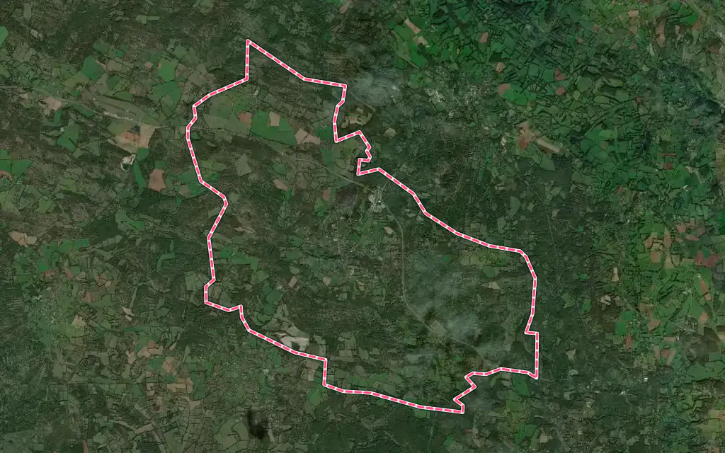 Vue satellite de Livernon avec ses contours administratifs