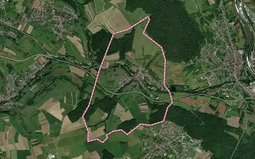 Vue satellite de Lixing-lès-Rouhling avec ses contours administratifs
