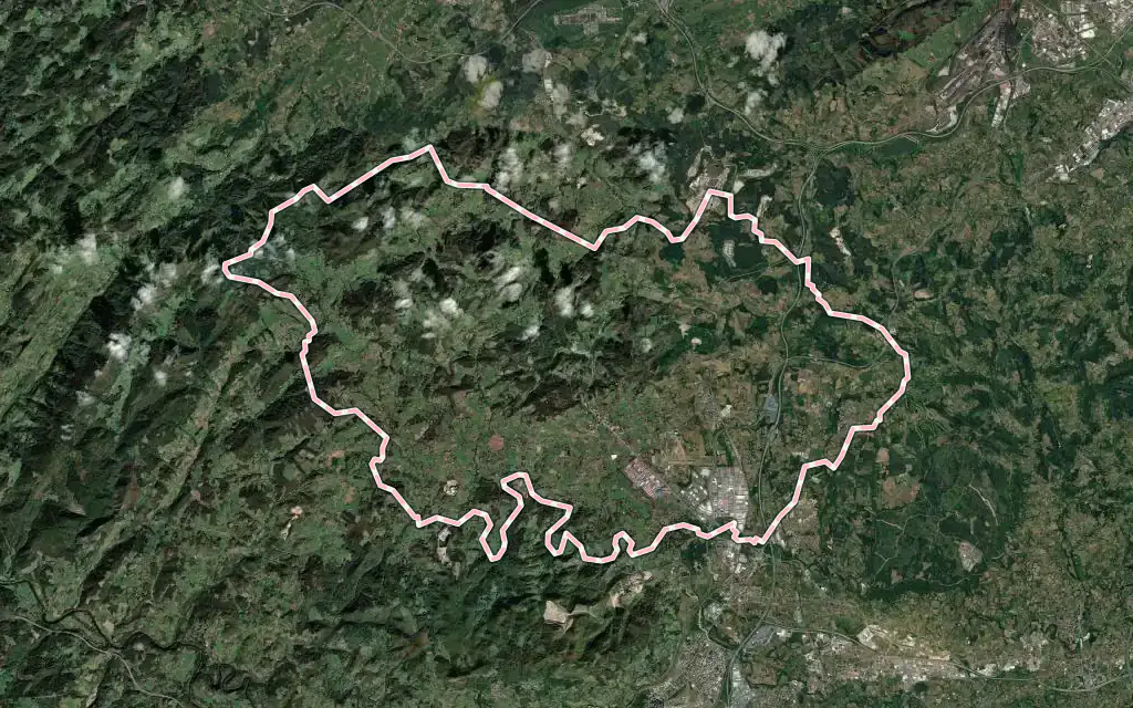 Vista satélite de Llanera con su contorno administrativo
