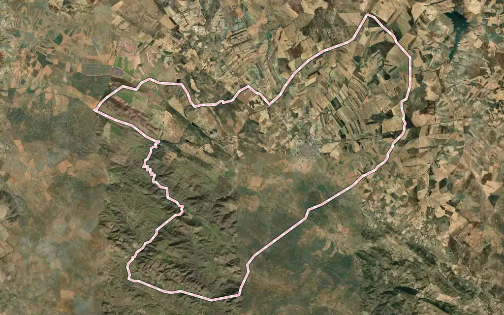 Vista satélite de Llerena con su contorno administrativo