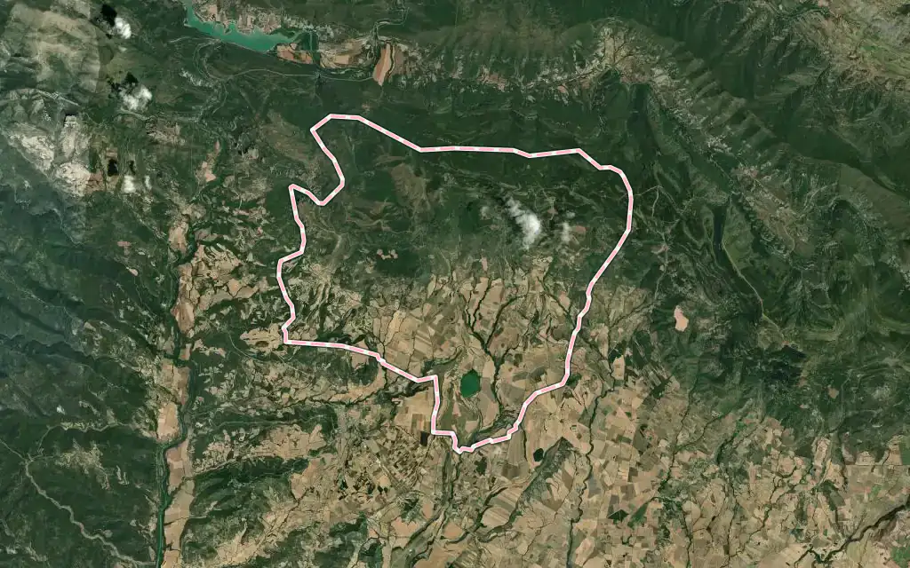 Vista satélite de Loarre con su contorno administrativo
