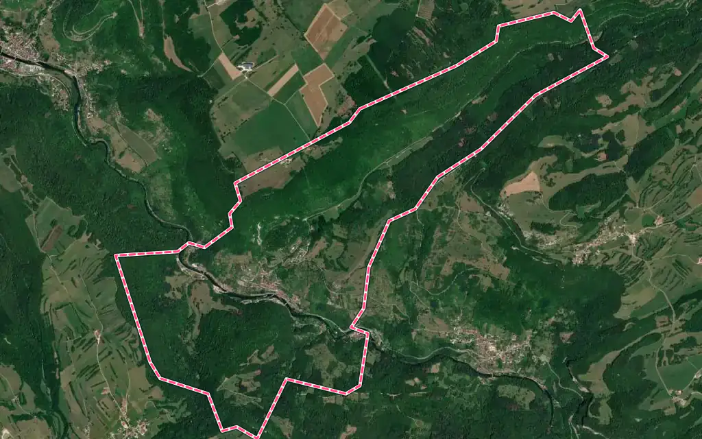 Vue satellite de Lods avec ses contours administratifs