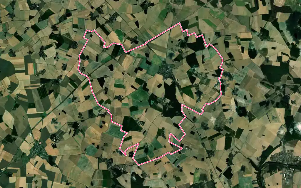 Vue satellite de Logron avec ses contours administratifs