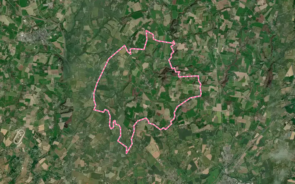 Vue satellite de Lolif avec ses contours administratifs
