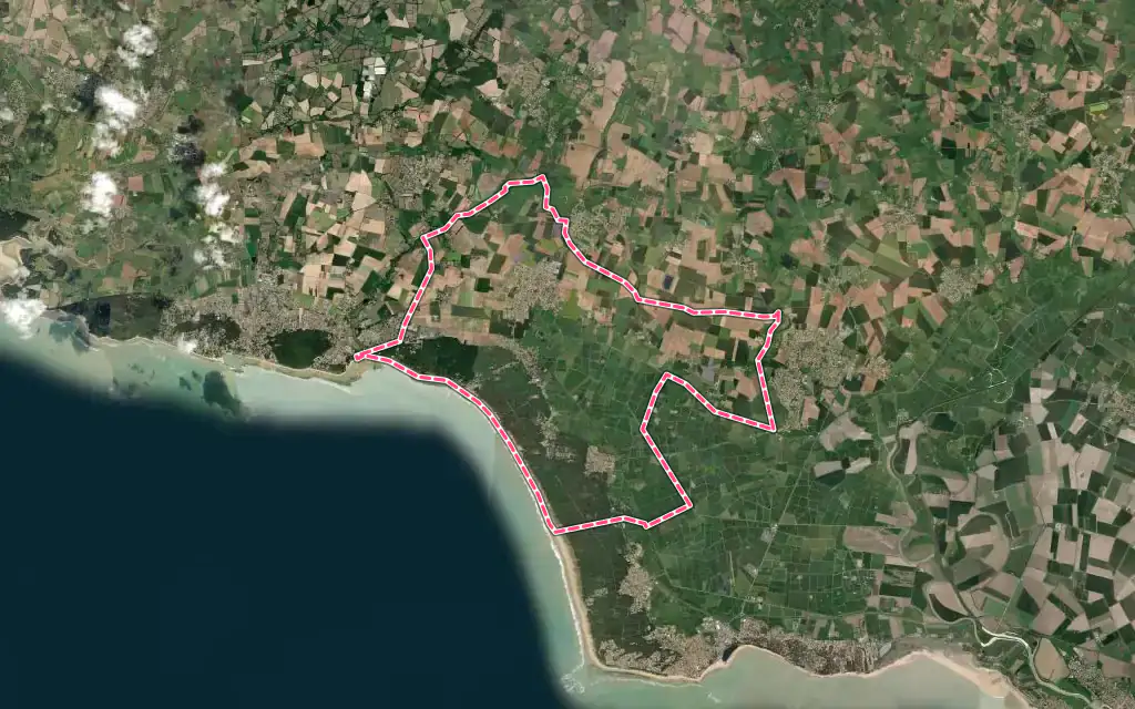 Vue satellite de Longeville-sur-Mer avec ses contours administratifs