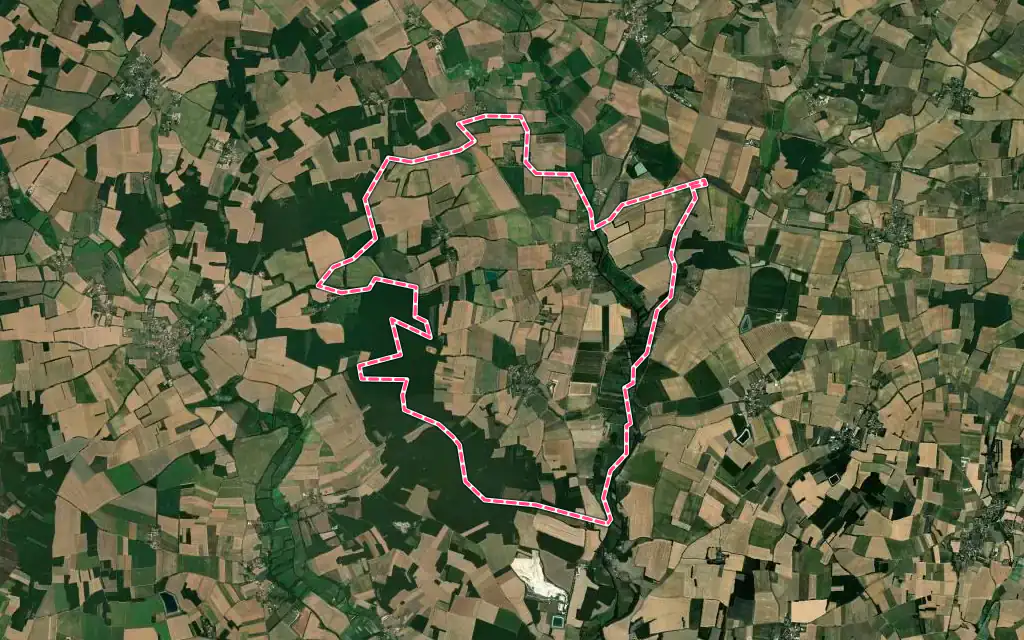 Vue satellite de Longré avec ses contours administratifs