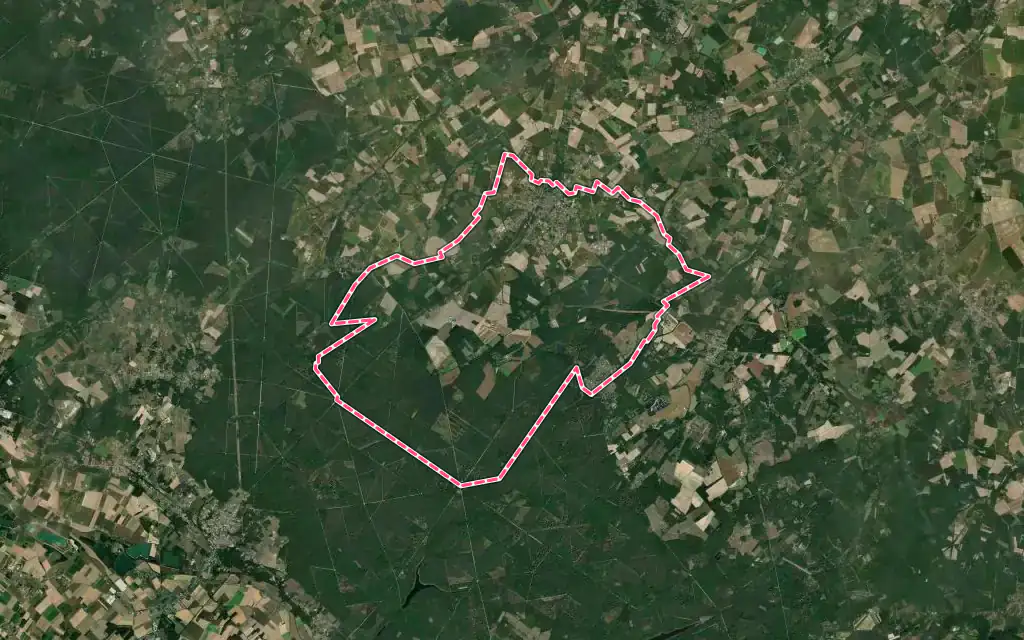 Vue satellite de Lorris avec ses contours administratifs