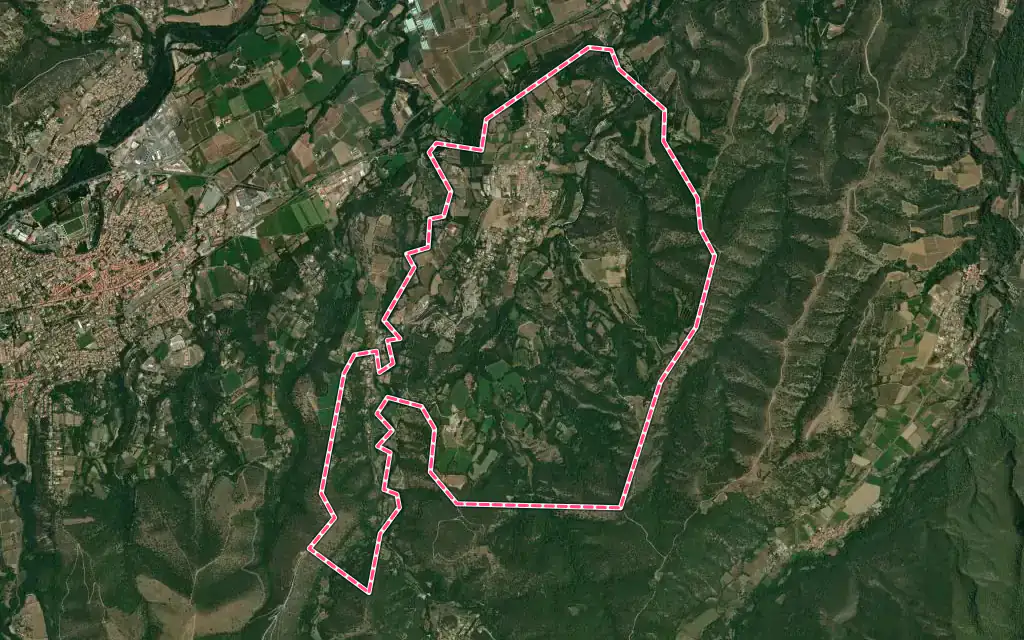 Vue satellite de Los Masos avec ses contours administratifs