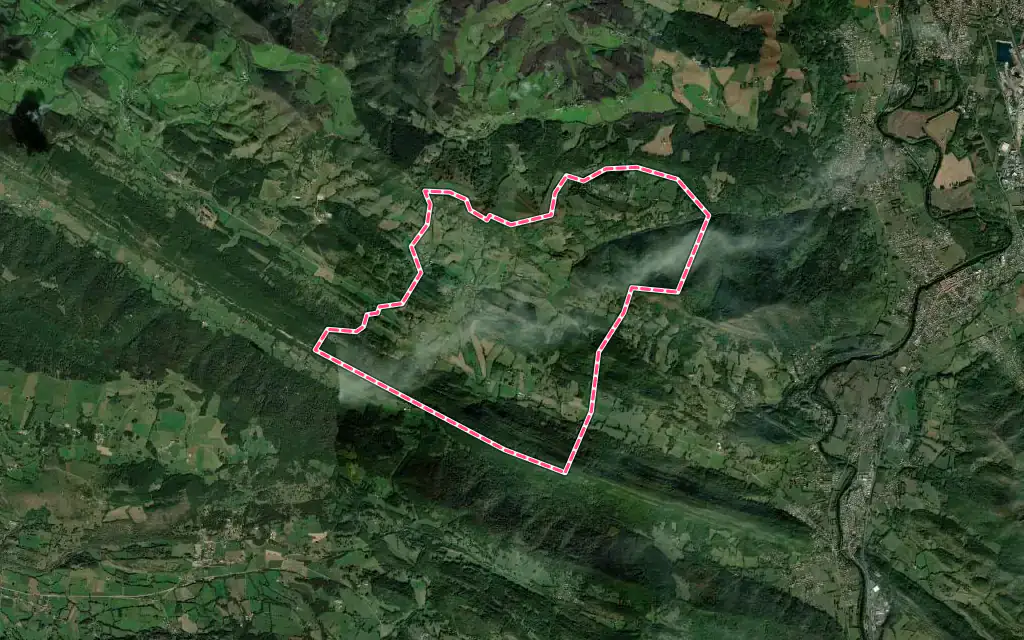 Vue satellite de Loubens avec ses contours administratifs