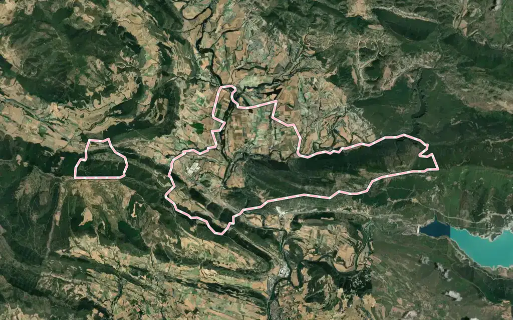 Vista satélite de Lumbier con su contorno administrativo