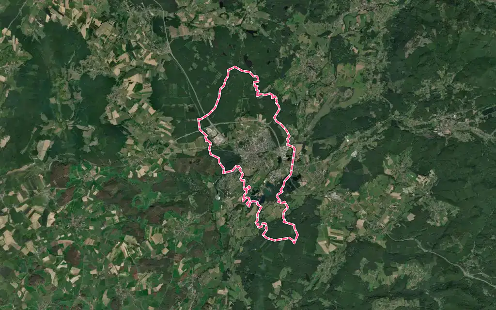 Vue satellite de Lure avec ses contours administratifs