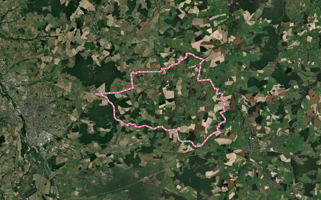 Vue satellite de Lusigny avec ses contours administratifs