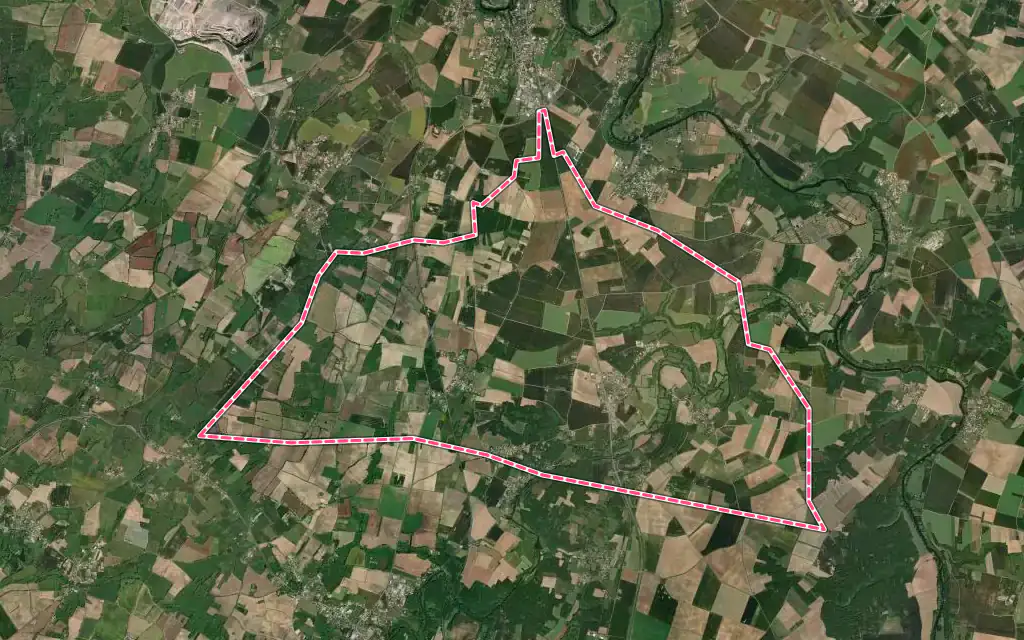 Vue satellite de Luzay avec ses contours administratifs