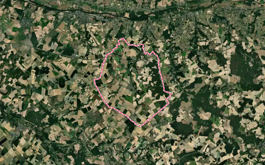 Vue satellite de Luzillé avec ses contours administratifs