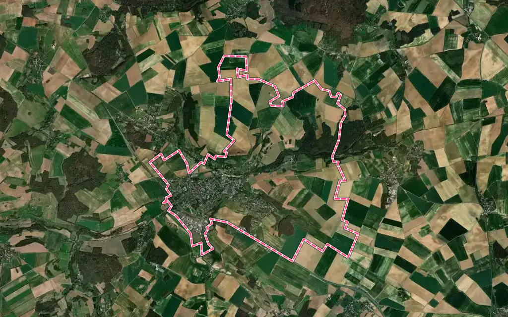 Vue satellite de Magny-en-Vexin avec ses contours administratifs