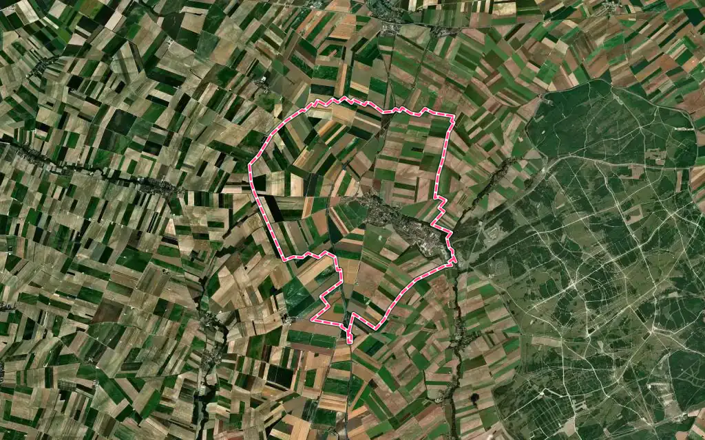 Vue satellite de Mailly-le-Camp avec ses contours administratifs