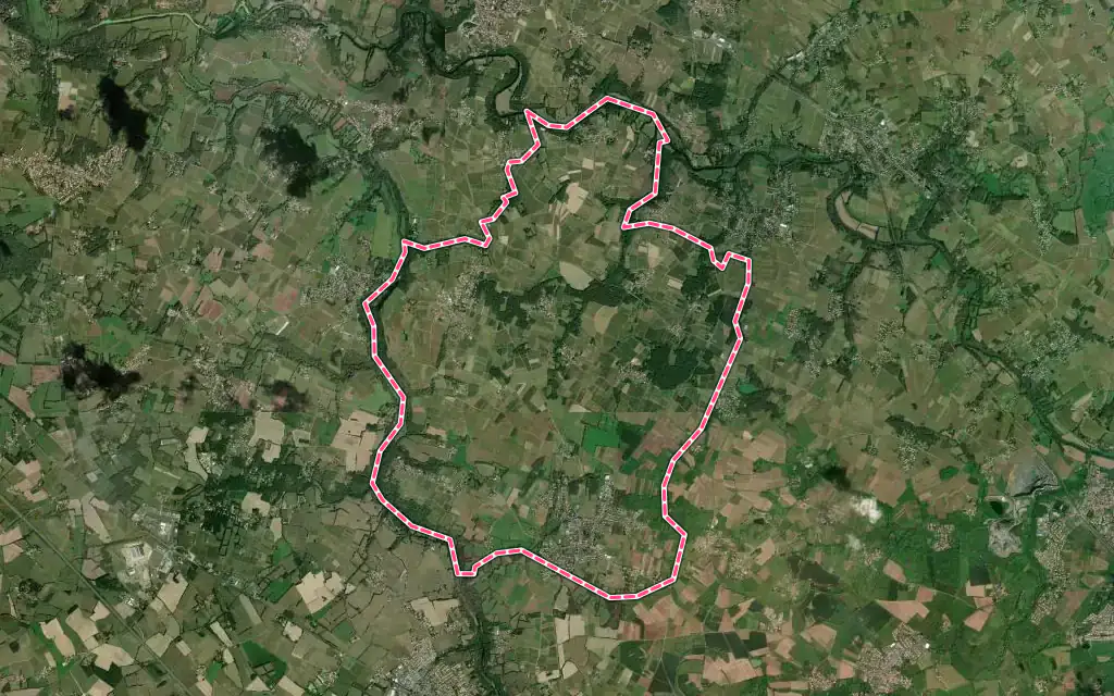 Vue satellite de Maisdon-sur-Sèvre avec ses contours administratifs