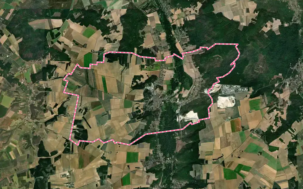 Vue satellite de Maisse avec ses contours administratifs