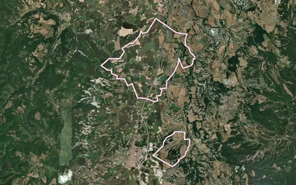 Vista satélite de Malla con su contorno administrativo