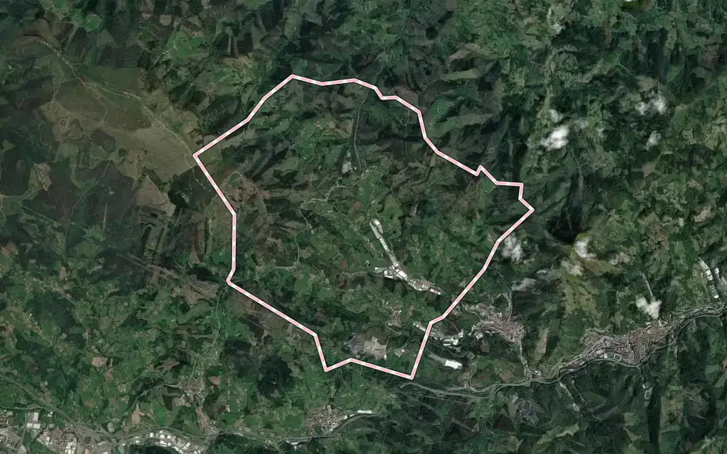 Vista satélite de Mallabia con su contorno administrativo