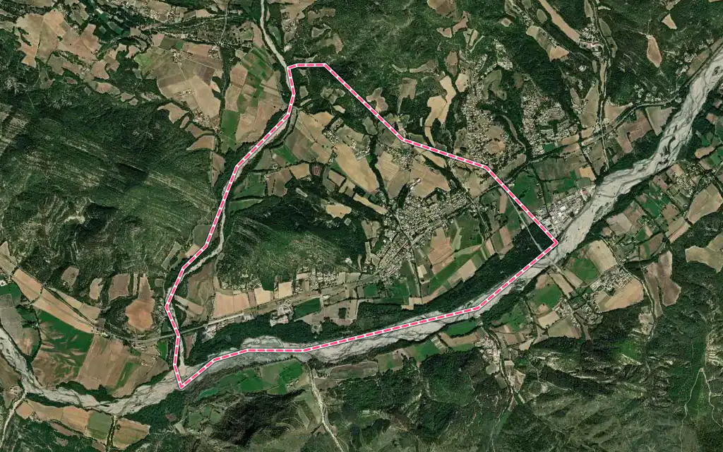 Vue satellite de Mallemoisson avec ses contours administratifs
