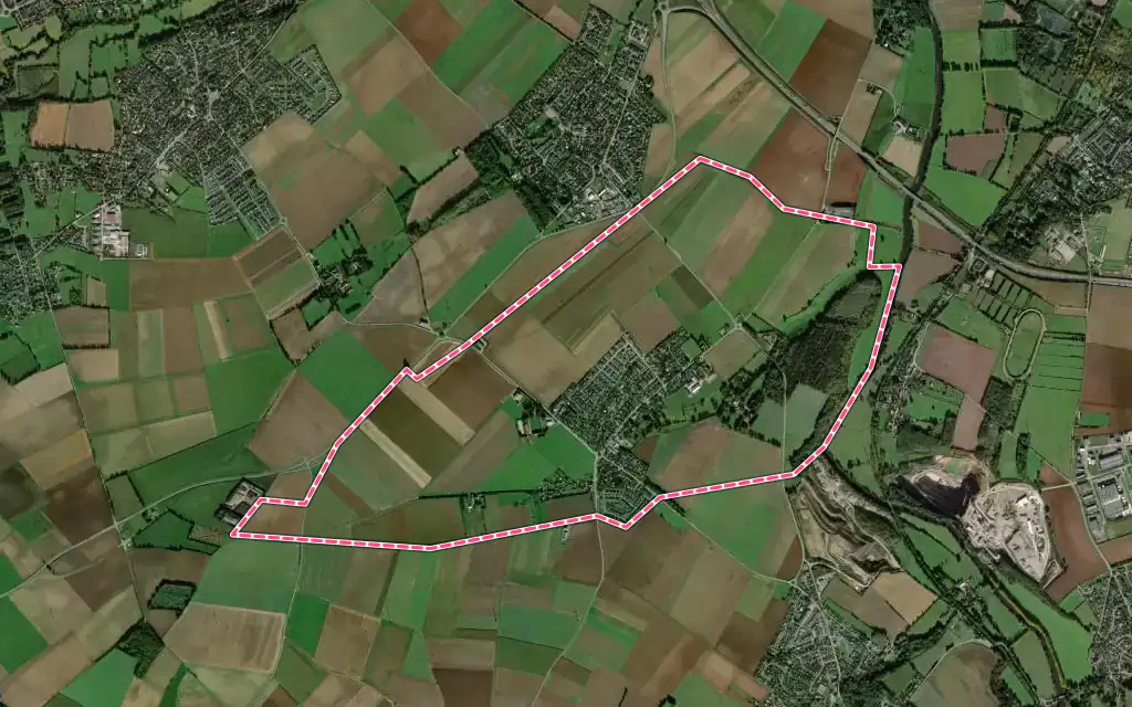 Vue satellite de Maltot avec ses contours administratifs