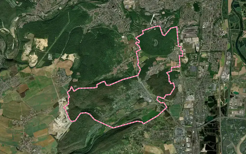 Vue satellite de Marange-Silvange avec ses contours administratifs