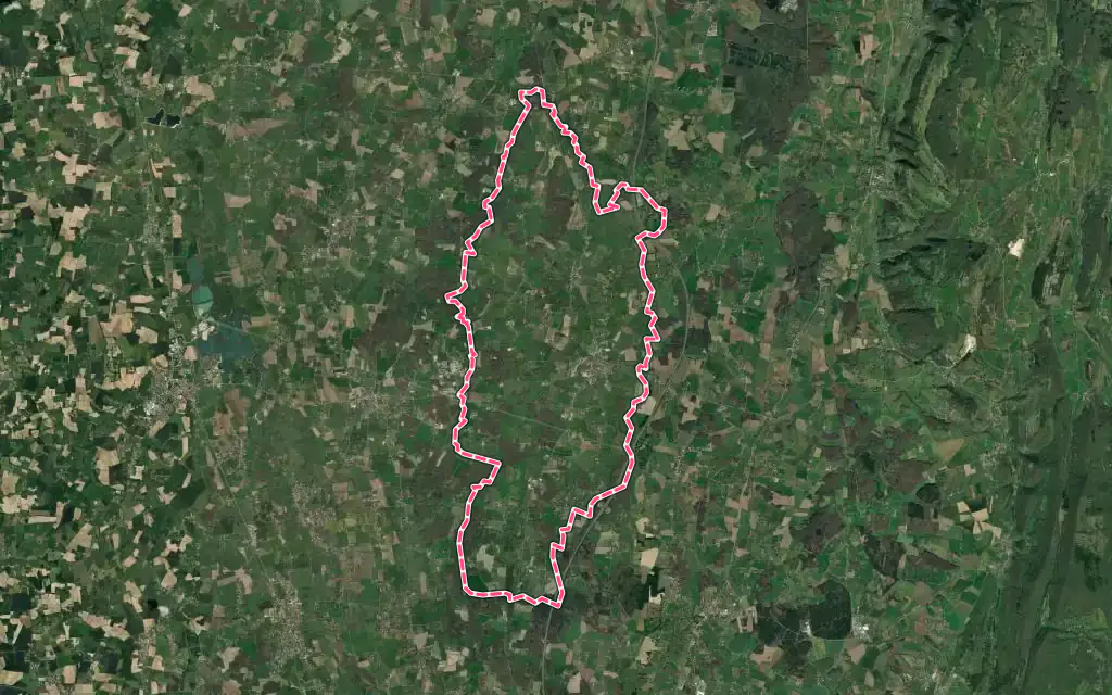 Vue satellite de Marboz avec ses contours administratifs