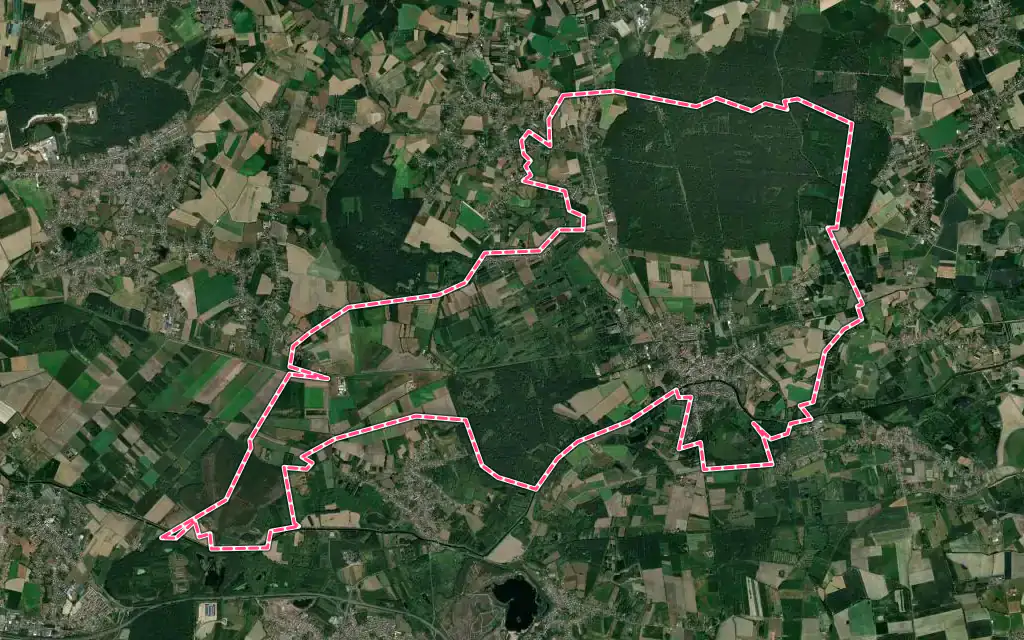 Vue satellite de Marchiennes avec ses contours administratifs
