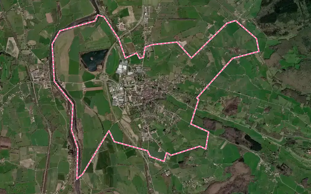 Vue satellite de Marcigny avec ses contours administratifs