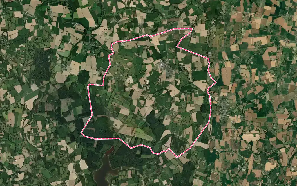 Vue satellite de Marcillé-Raoul avec ses contours administratifs