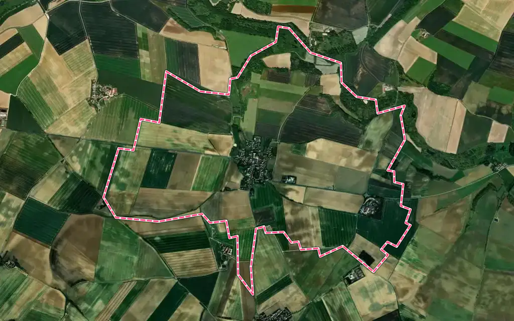 Vue satellite de Marcilly avec ses contours administratifs